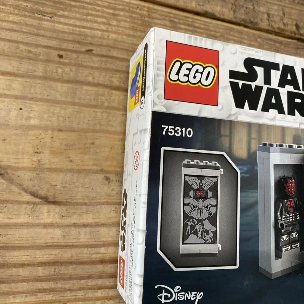LEGO Star Wars Duel on Mandalore Retired Set 75310 Brand New Sealed